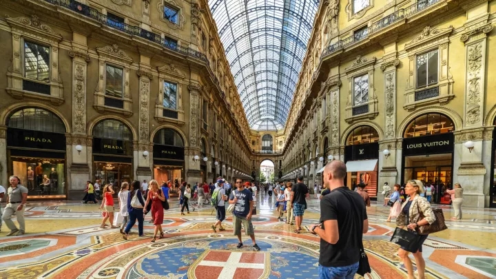 土耳其货币崩盘买什么,土耳其币贬值