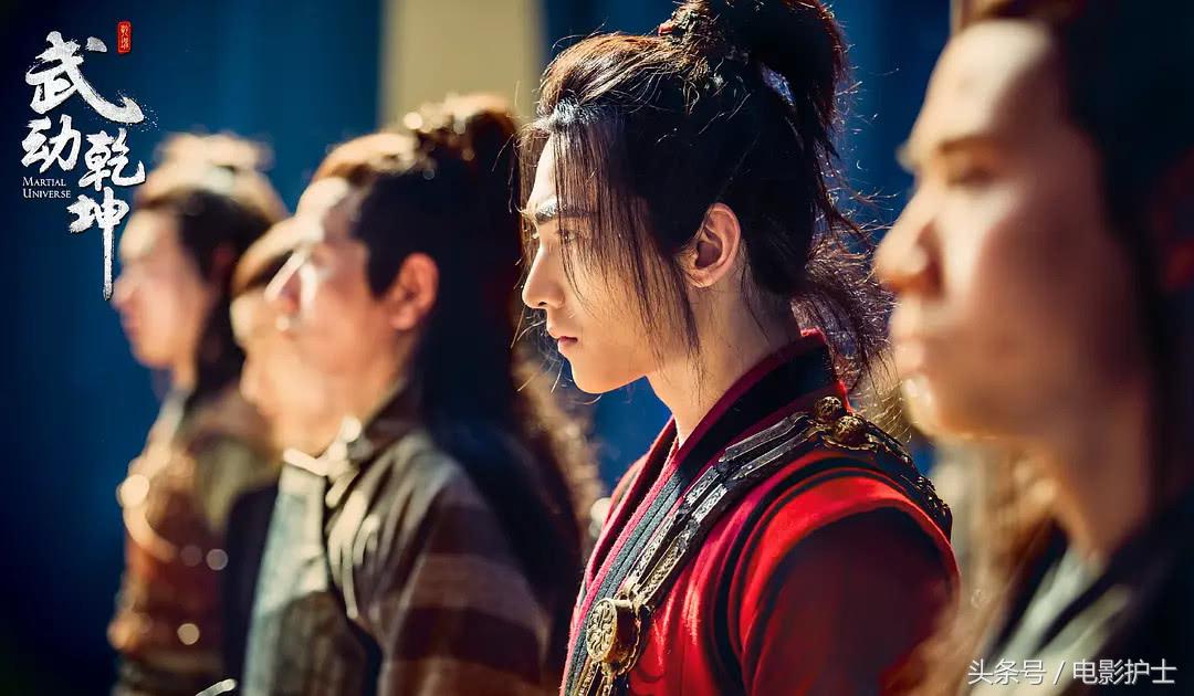 杨洋娱乐热搜第一名,杨洋颜值吊打小鲜肉