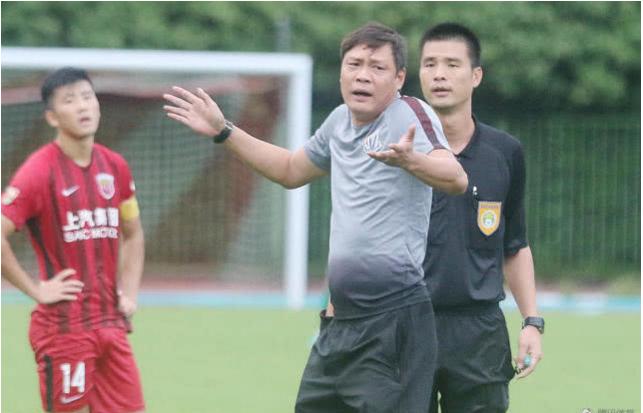 葡萄牙足球裁判误判如何处理,足球裁判误判完整版