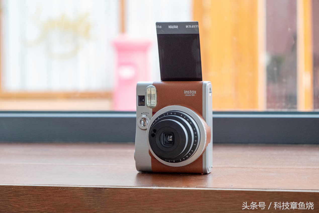 富士instaxmini90,富士instaxmini90值得买吗