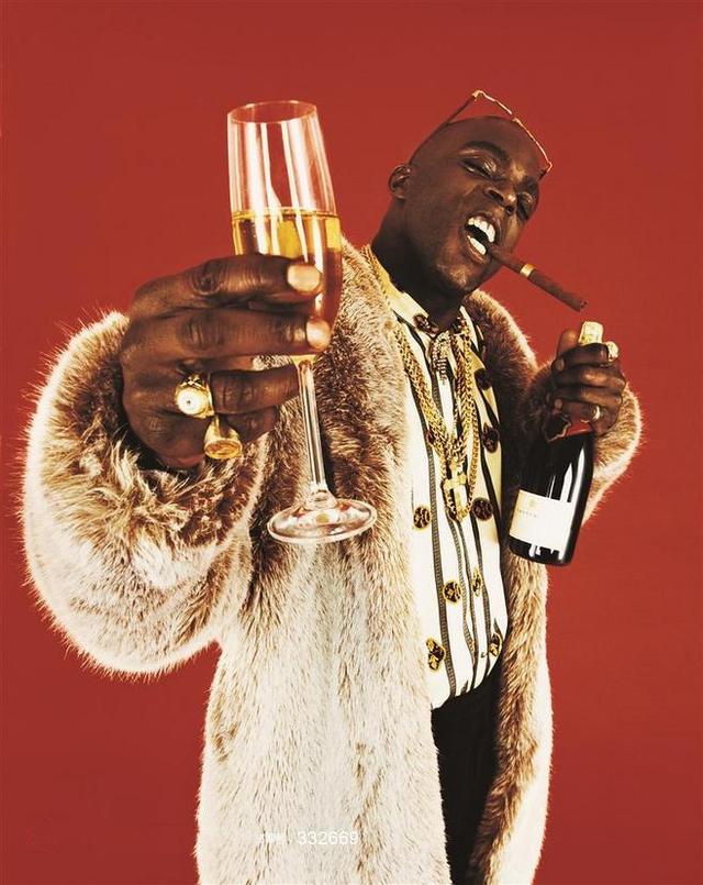 抽雪茄不过肺为什么还要抽,抽雪茄身体有什么感觉