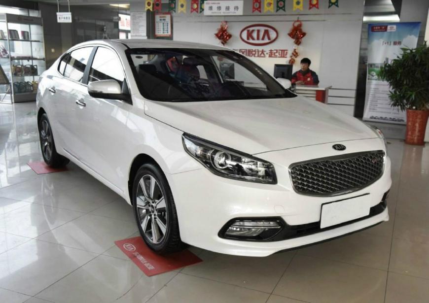 起亚k42017款1.8油耗,起亚全新k4会国产吗