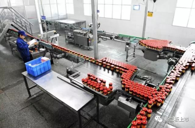 她被称中国第一美女身价过亿,老干妈一年卖出六亿瓶