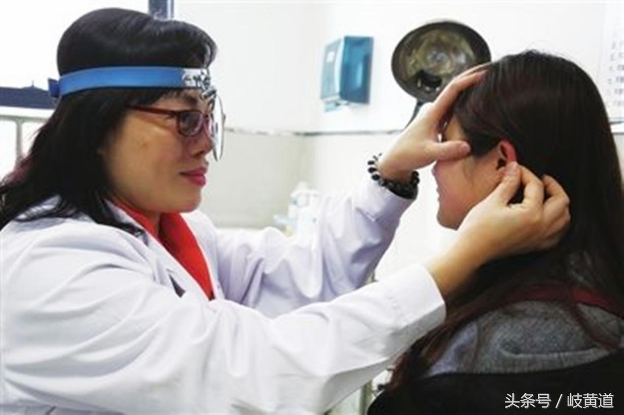 吵架打自己耳光会不会影响到耳鸣,女人和丈夫吵架耳鸣怎么办