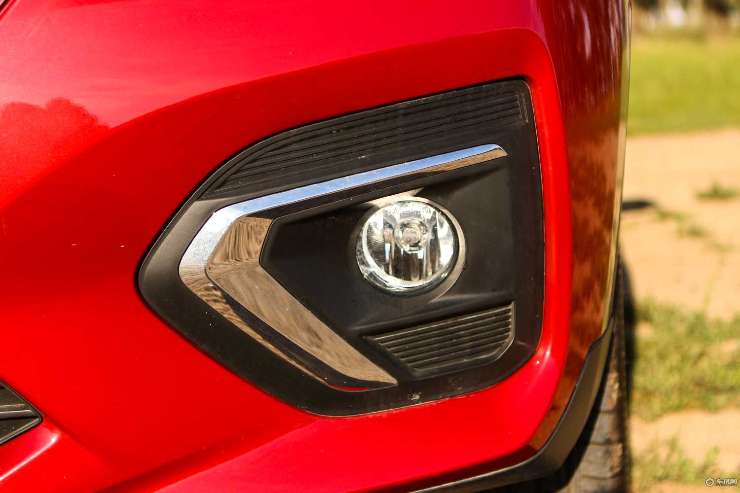 扔下了女朋友去草原试驾哈弗H2s7万块的个性小车成为了“新欢”