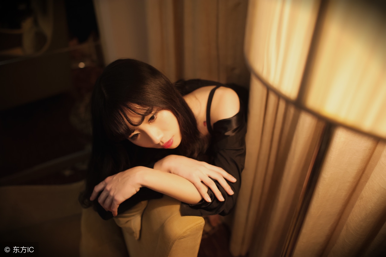 感情里懂得宠爱又自私的三大星座,很纯情婚后也不会花心的三个星座