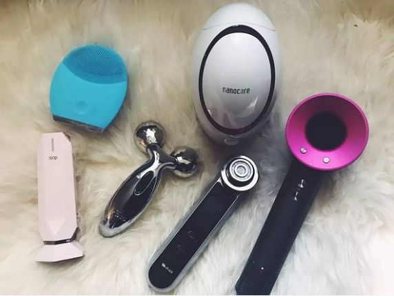 康佳热喷蒸脸器喷雾补水洁面仪,洁面仪美容仪眼部按摩仪有用吗