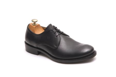 凡士林有什么作用怎么使用,凡士林妙用护肤