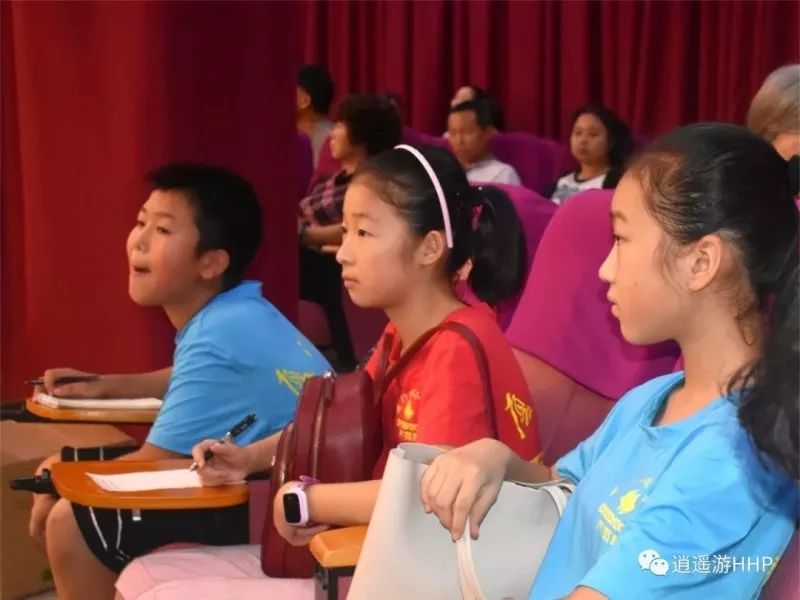 小记者播报垃圾分类,小记者独特的视角