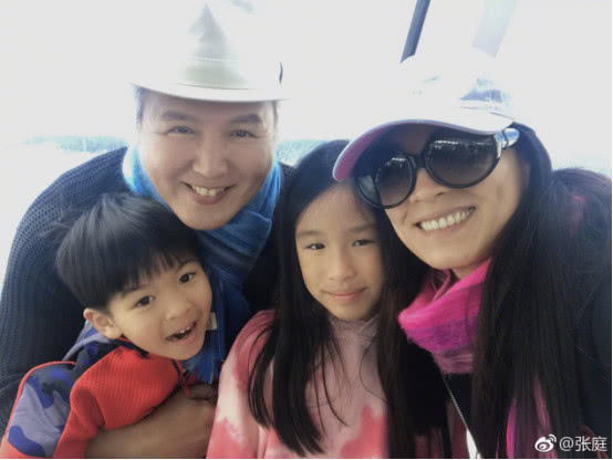 钟丽缇回应身材走形了,钟丽缇张伦硕连麦回应直播间落泪