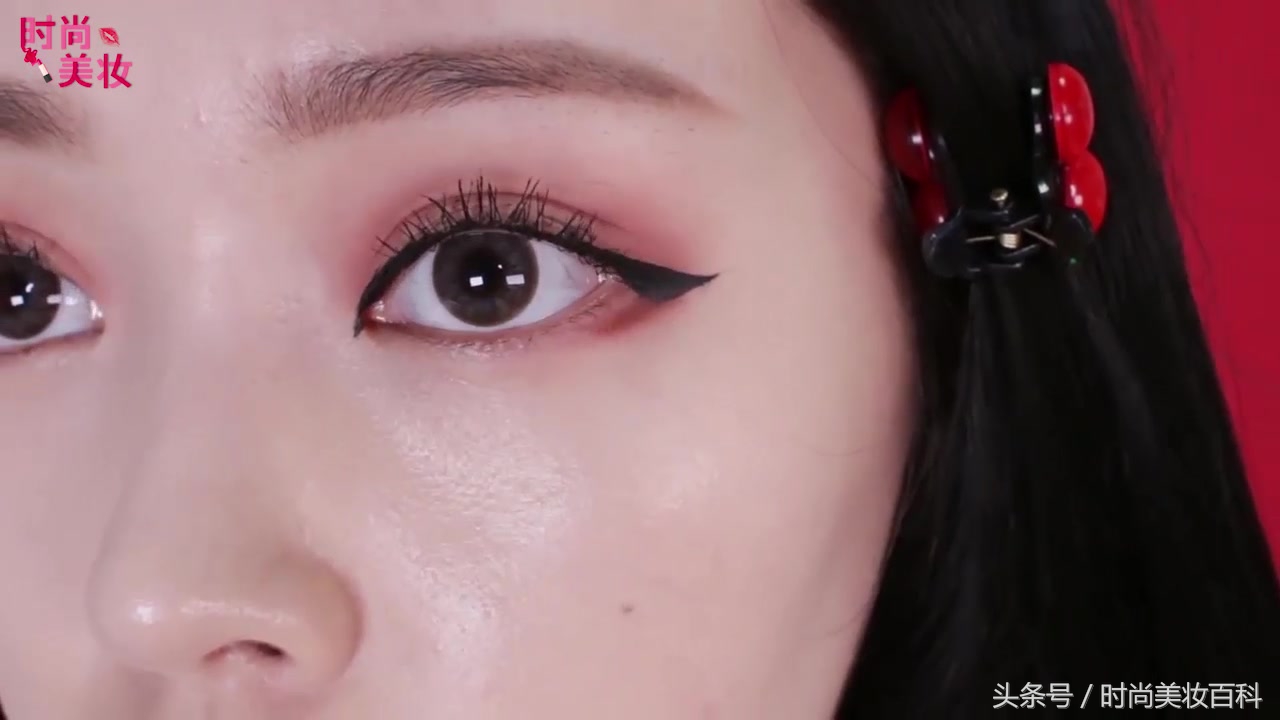 樱桃系甜美妆容,樱桃妆教程复古