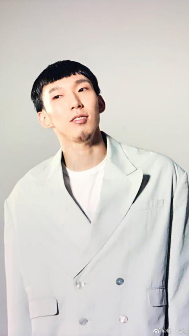 双面周琦:4年大起大落他经历了啥?逗比背后也是文青一枚