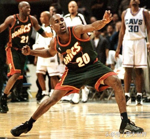 手套佩顿夺冠了吗,手套佩顿什么位置