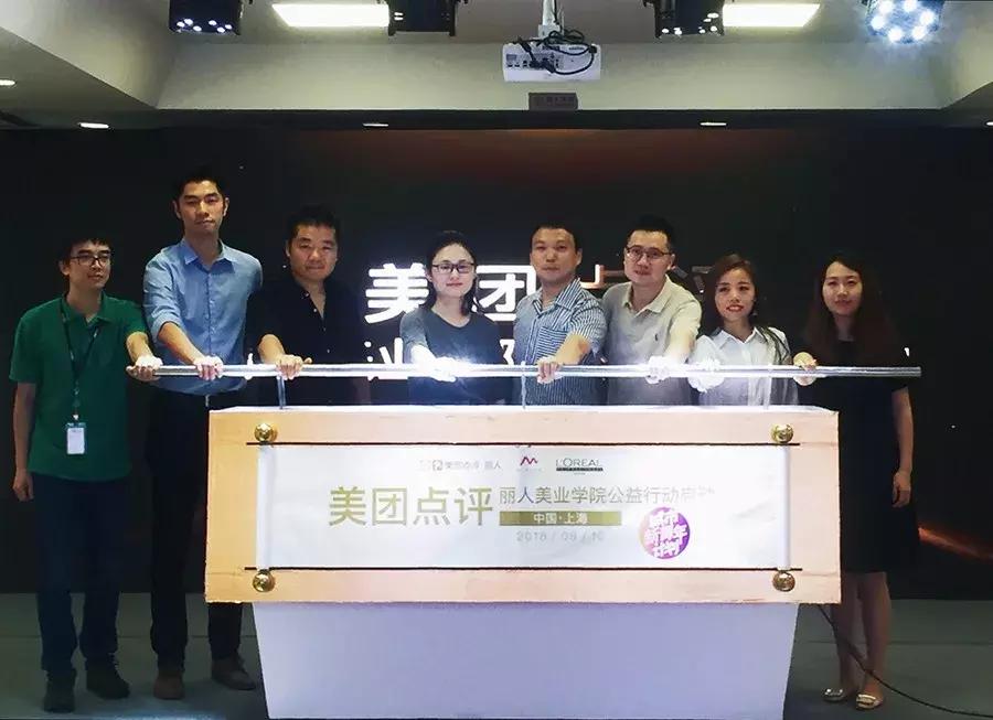 缇庡洟鐐硅瘎涓戒汉,缇庡洟鐐硅瘎涓戒汉绾夸笂绾夸笅