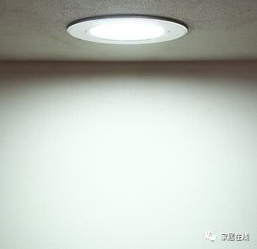 射灯怎么装不刺眼,家里射灯应该怎么装