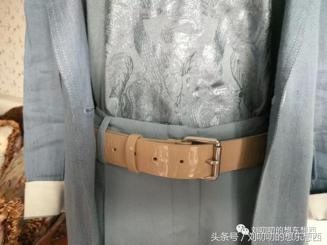 一日一Look-夏末的彩色西装套装(二)