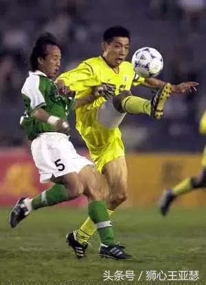 厦门蓝石狮,厦门蓝狮足球队03年名单及位置