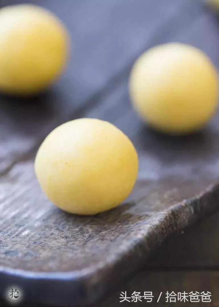 自制莲蓉包子的做法,自制莲蓉钓鲢鳙饵料