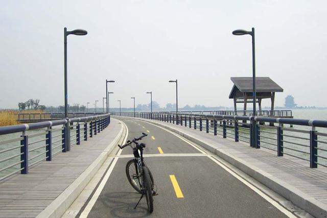 十大经典骑行路线排名,骑行去哪里旅游最好