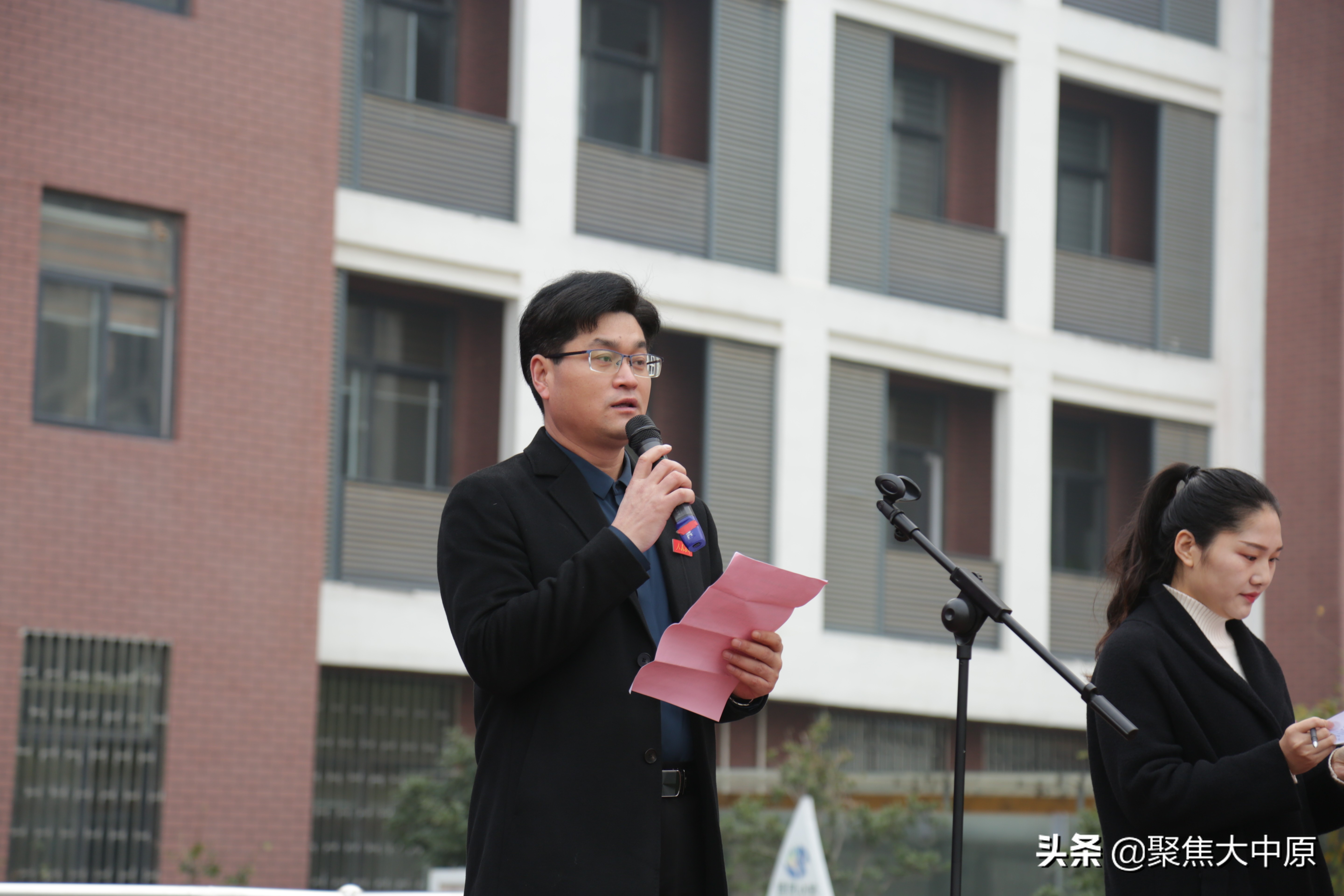 阳光体育快乐足球标志,阳光体育快乐足球班级队徽