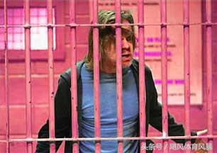 诺维奇用粉色更衣室“招待”对手，背后有科学依据吗？