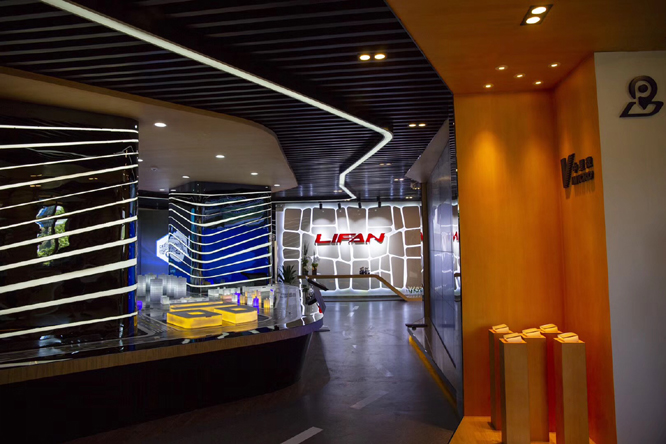 力帆将推智能汽车新品牌！未来有4条腿去弯道超车