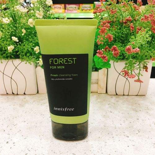 哪种洗面奶最好用男士推荐,女生给你推荐洗面奶