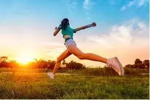 处暑将至秋季养生四项要点,处暑时节养生的七大注意事项