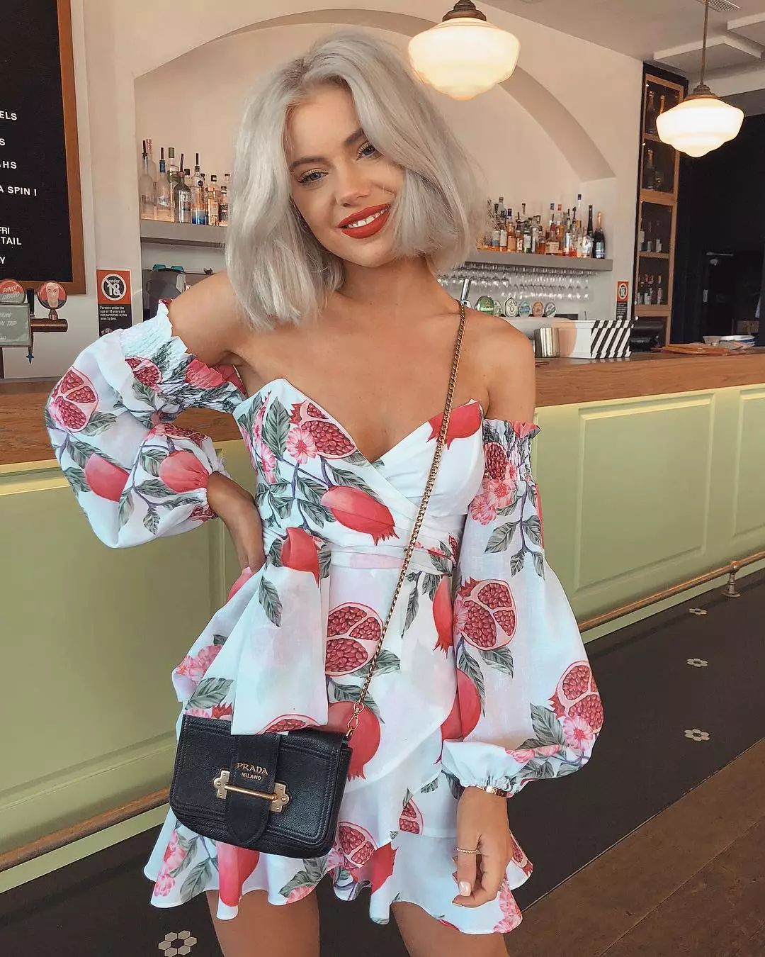 梨形身材穿鱼尾短裙150,梨形身材黑色a字半身短裙