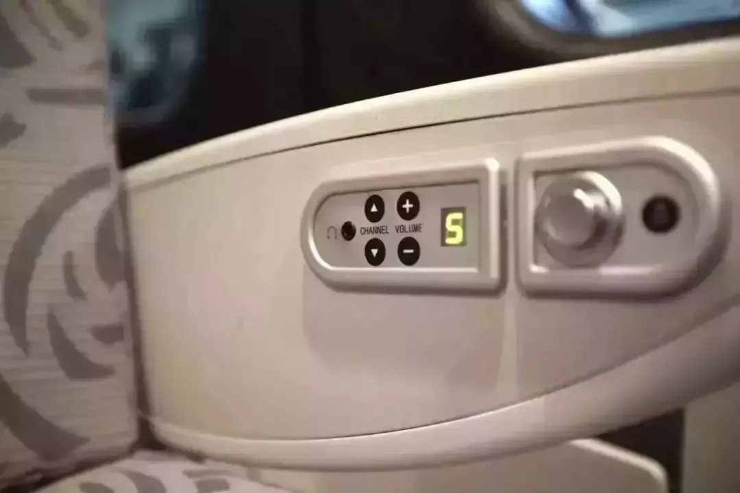 郑州坐高铁到香港仅需8小时31分,郑州直达香港的高铁途经哪里