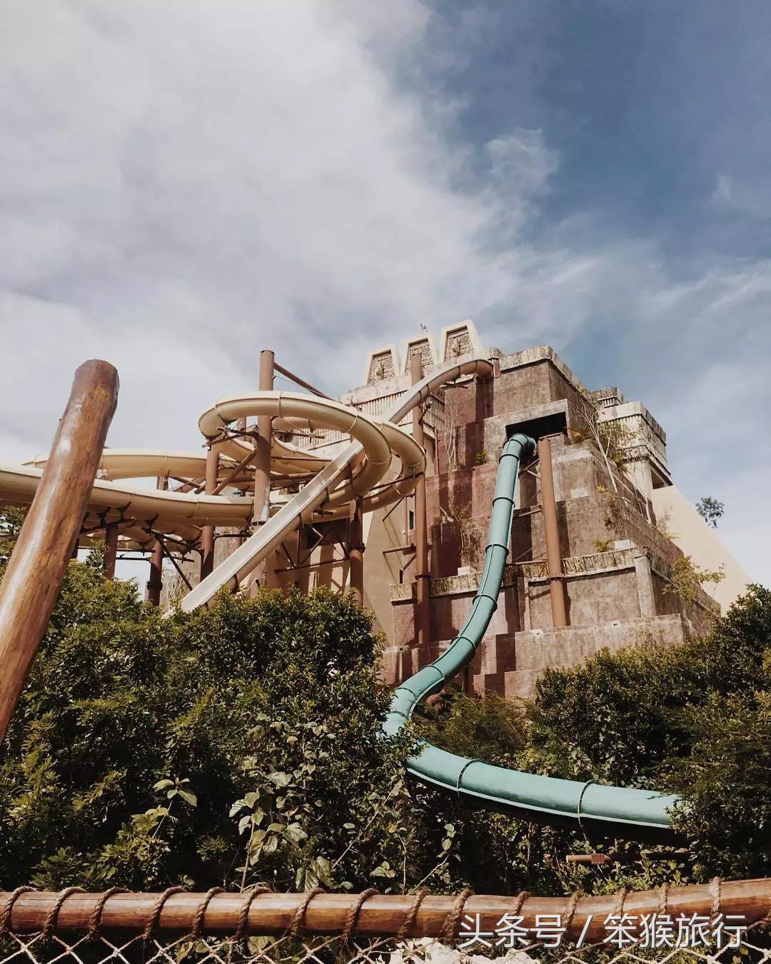 发现了长得像图卢姆的准网红小镇，人均500住进加勒比海景别墅