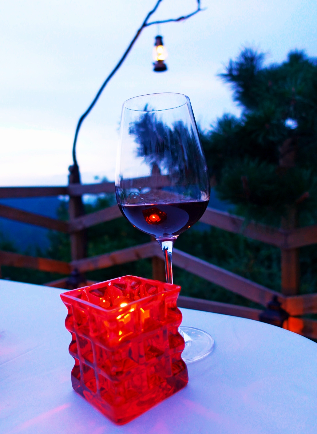 大森林里的小木屋秋雨后美成让人窒息云海小木屋离北京120公里