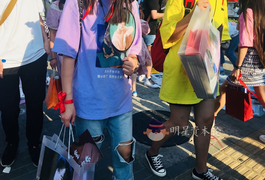 tfboys粉丝见面会直播,现场直击tfboys