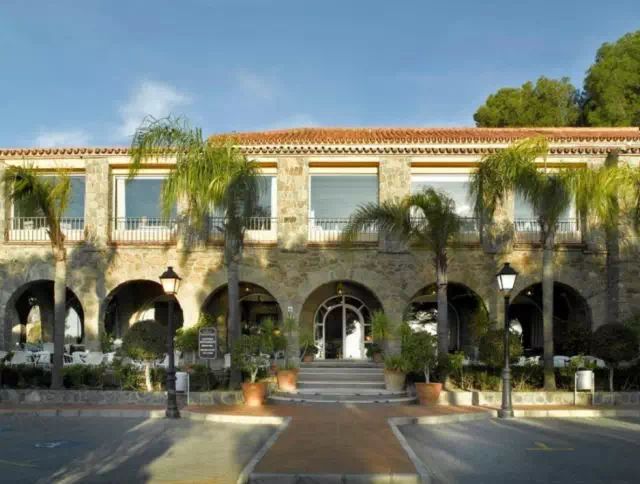 西班牙宫殿风景酒店,亚洲唯一的城堡酒店