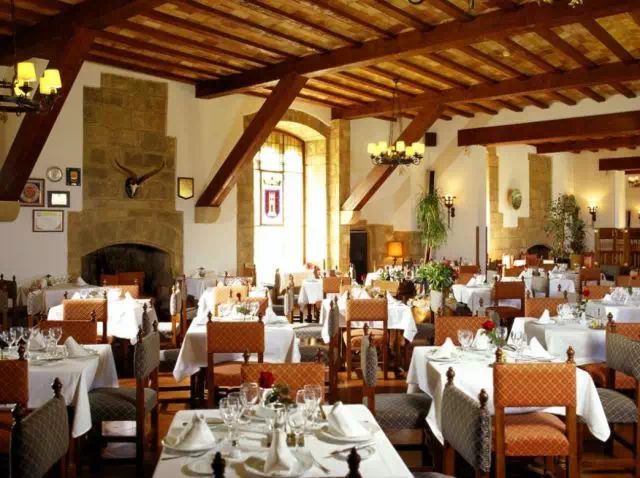 西班牙宫殿风景酒店,亚洲唯一的城堡酒店