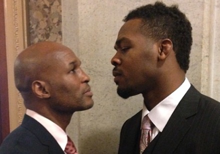 人体的骨骼两边有可能不一样吗,人体骨骼都一样吗