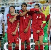 睾丸囊肿和精索曲张怎么治,精索静脉曲张是瘀血引起的吗