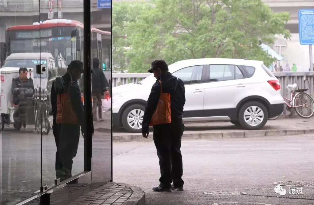 「王骏专栏」之十二：频繁整容也是病——关注“躯体变形障碍”｜渡过