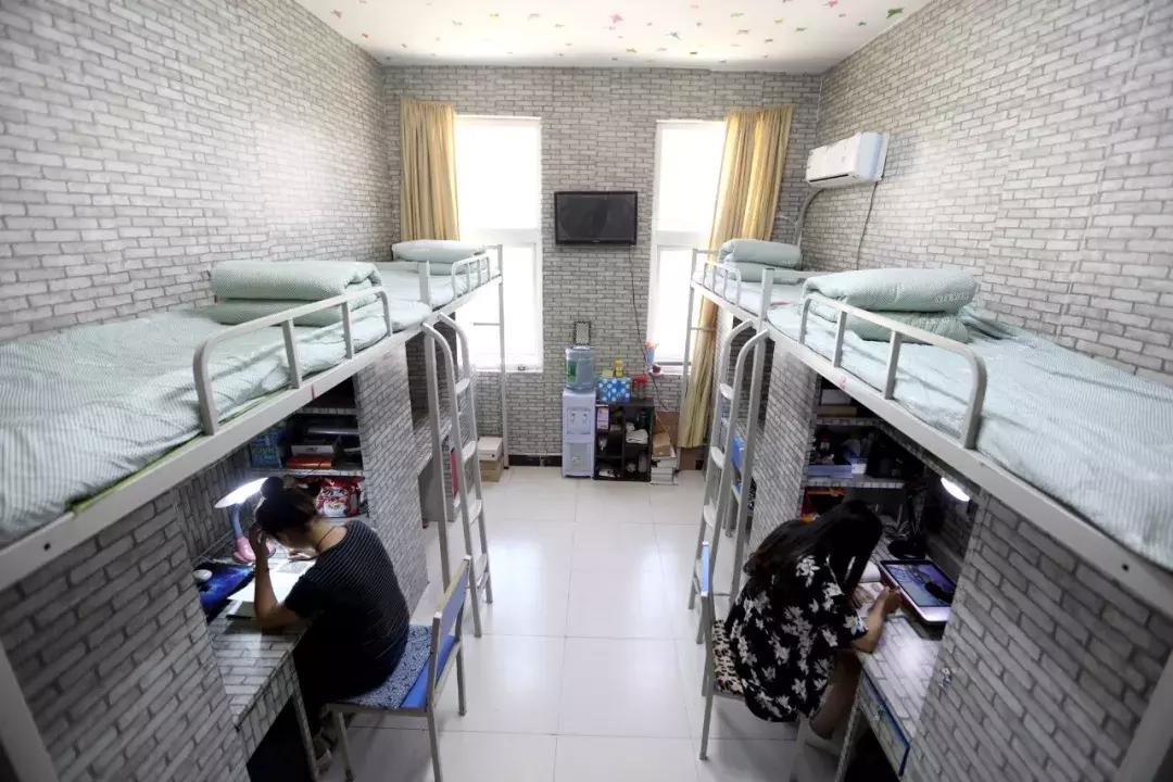 准大学生寝室必备清单,准大学生的学校