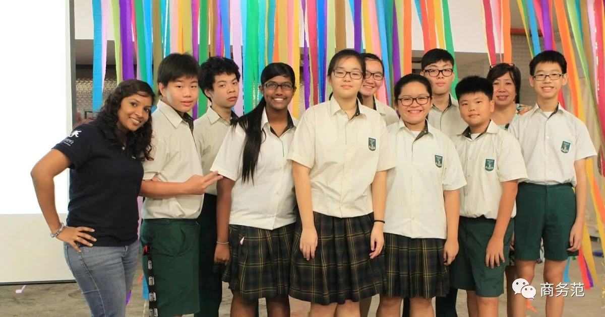 杭州小学校服报价,杭州小学校服1000块