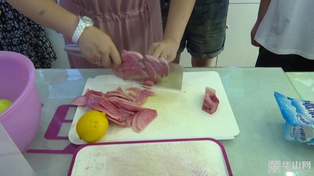 鎴戠殑绮惧僵鏆戞湡鐢熸椿,鎴戠殑绮惧僵鏆戝亣鍒嗕韩