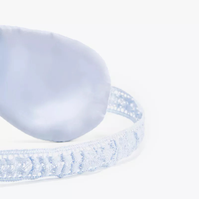 熬夜追剧如何拯救黑眼圈？这4样好物比护肤品还管用！