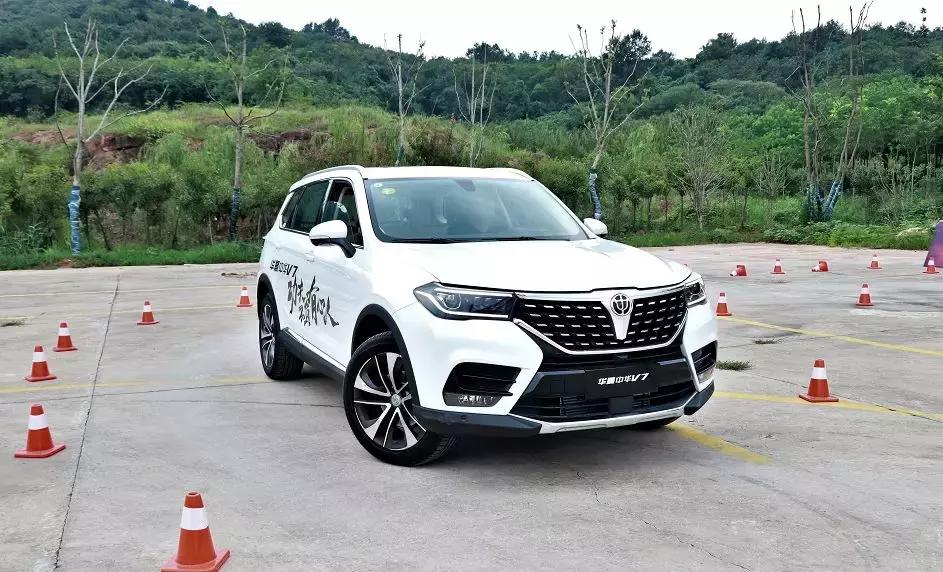 试驾华晨中华v6,华晨中华v7100米加速测试