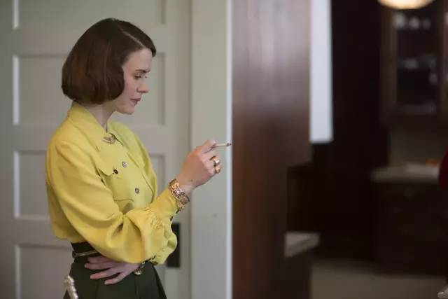 影后齐聚光芒万丈，这么养眼的电影还要啥剧情