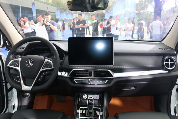 19年比亚迪宋ev500怎么样,19年比亚迪宋ev500低配