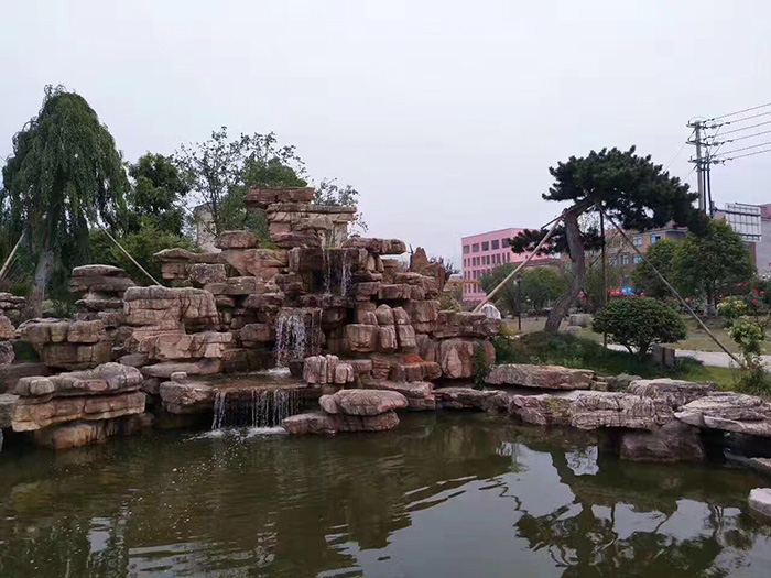 做个假山池,想做假山多少钱