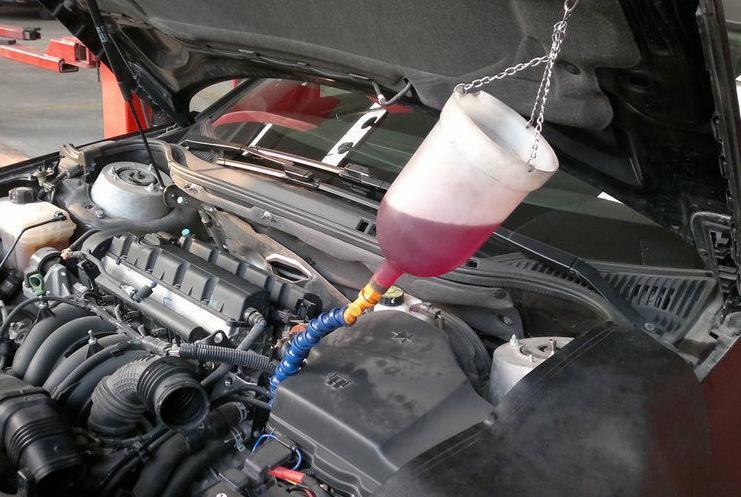 变速箱换油会缓解顿挫吗,手动挡换挡生涩要不要换变速箱油