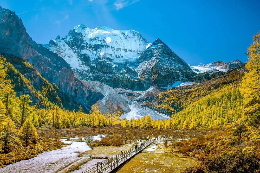 老子不上班请假去稻城,9月不上班了句子