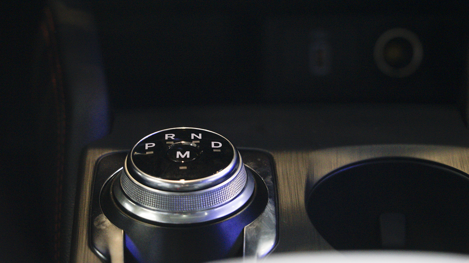 真车vs模型车,沉浸式体验19款福特福克斯两厢