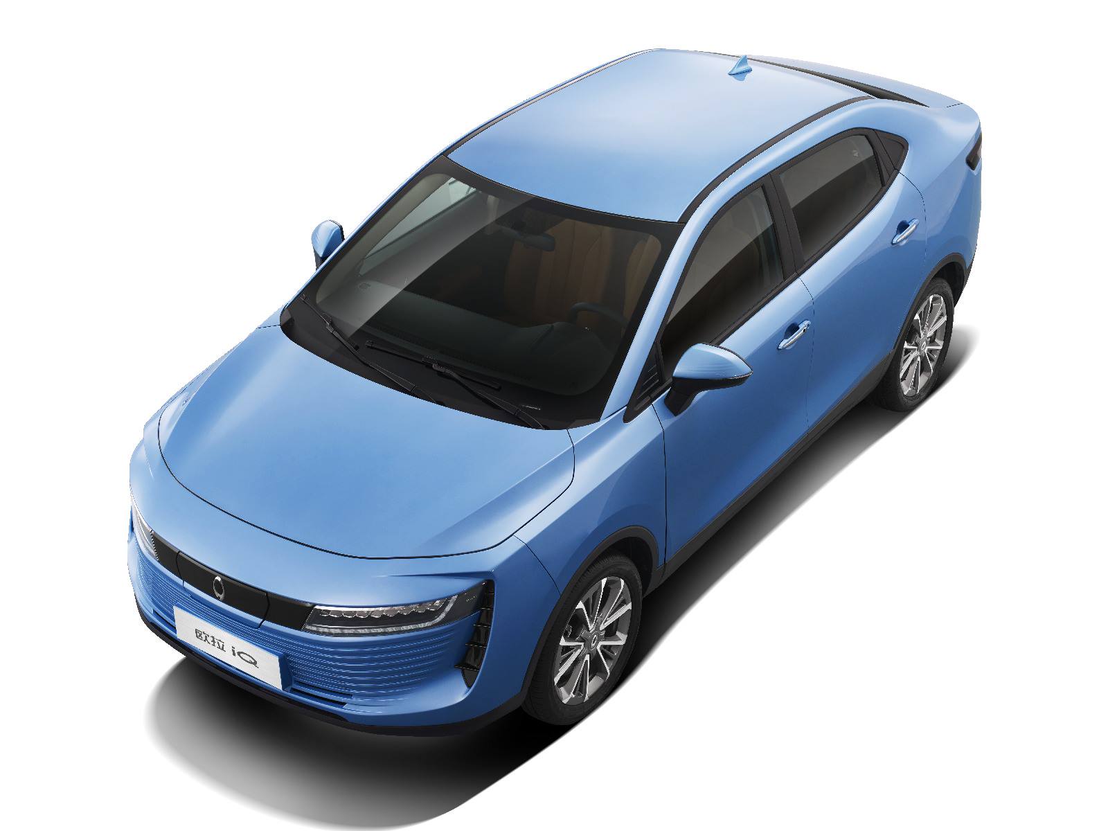 掀背式车顶，360公里纯电续航，这款纯电车卖8.98万起